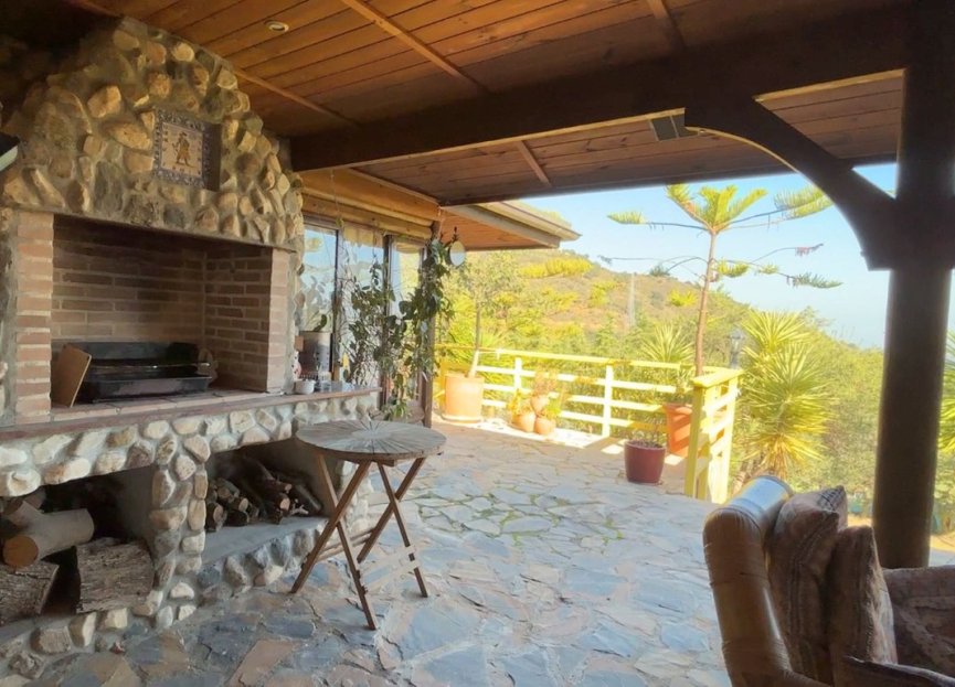 Reventa - Casa - Monda