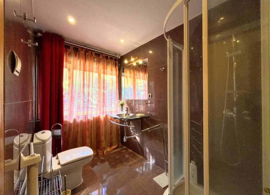 Reventa - Casa - Monda