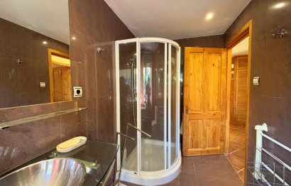 Reventa - Casa - Monda