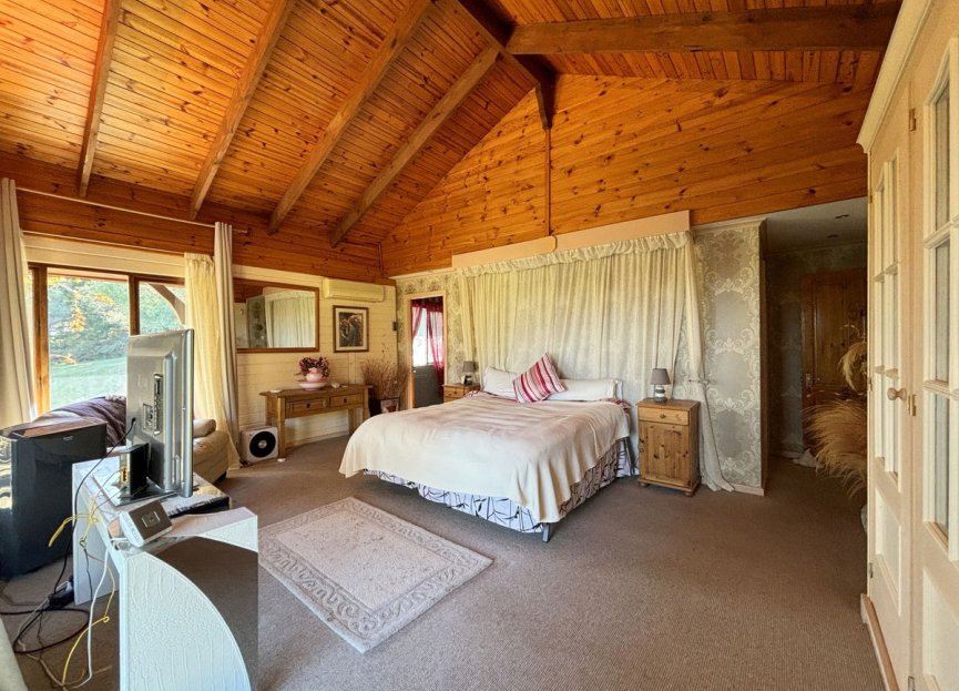 Reventa - Casa - Monda