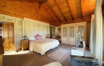 Reventa - Casa - Monda