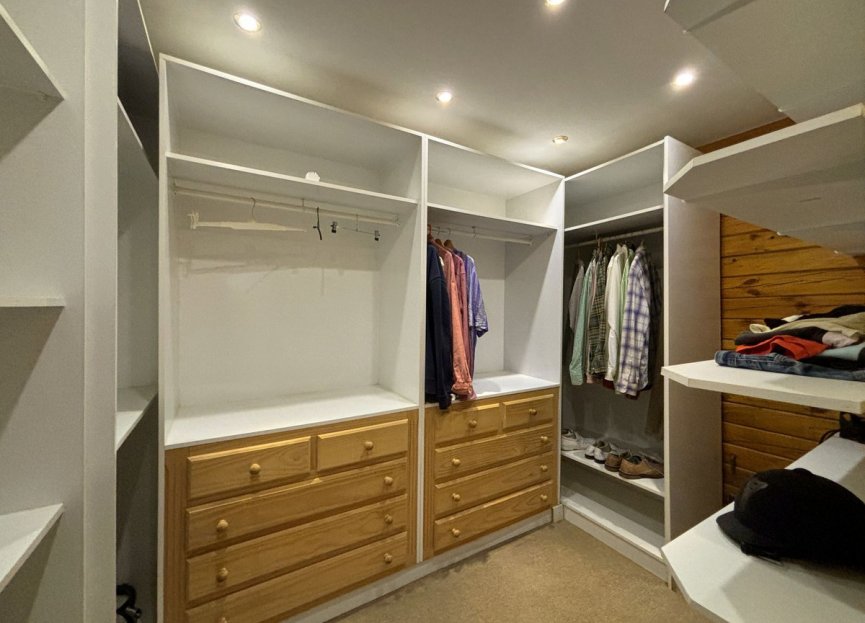 Reventa - Casa - Monda