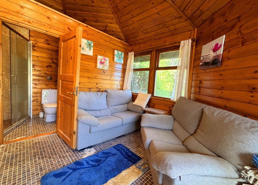 Reventa - Casa - Monda