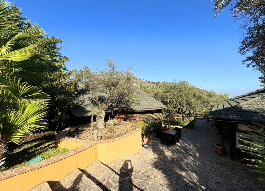 Reventa - Casa - Monda