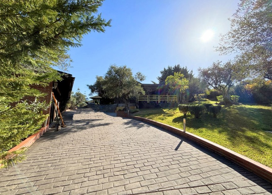 Reventa - Casa - Monda