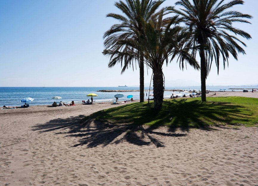 Reventa - Apartamento / piso - Málaga