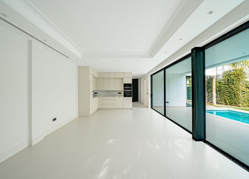 Resale - House - Puerto Banús