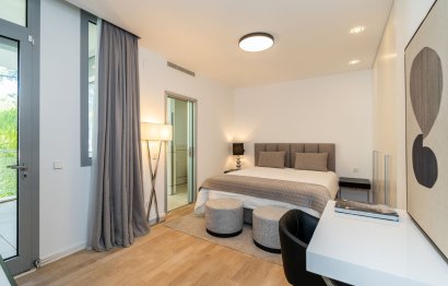 Resale - House - Sierra Blanca