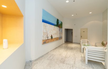 Resale - House - Sierra Blanca