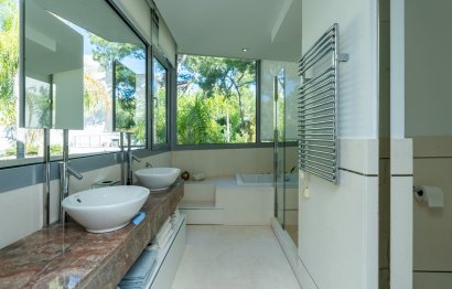 Resale - House - Sierra Blanca