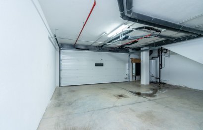 Resale - House - Sierra Blanca