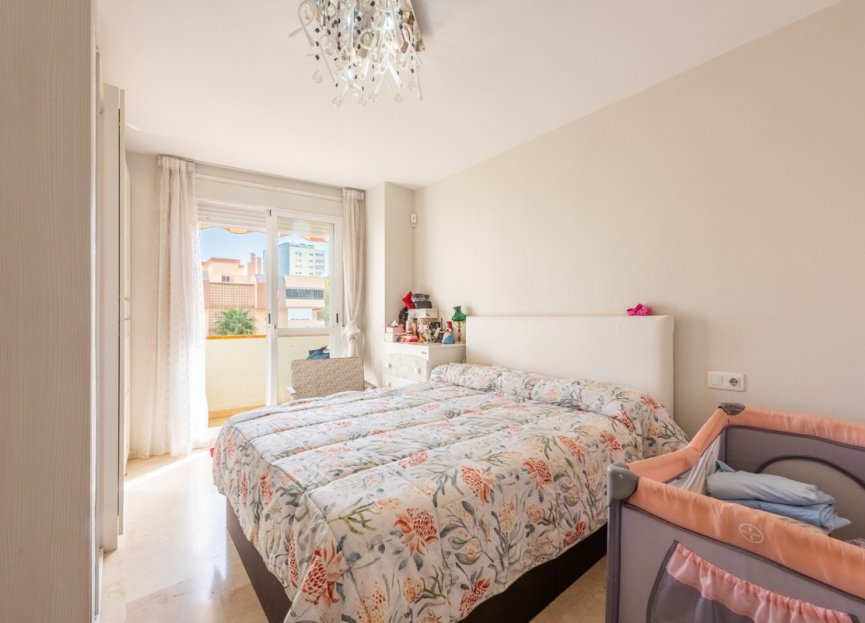 Resale - Apartment / flat - Fuengirola