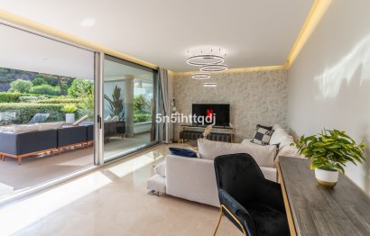 Resale - Apartment / flat - Benahavís