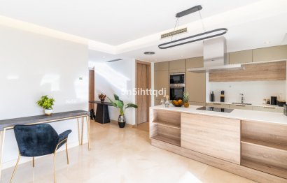 Resale - Apartment / flat - Benahavís