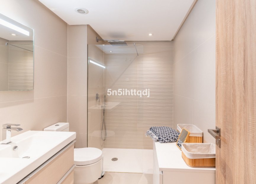 Resale - Apartment / flat - Benahavís