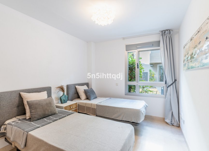 Resale - Apartment / flat - Benahavís