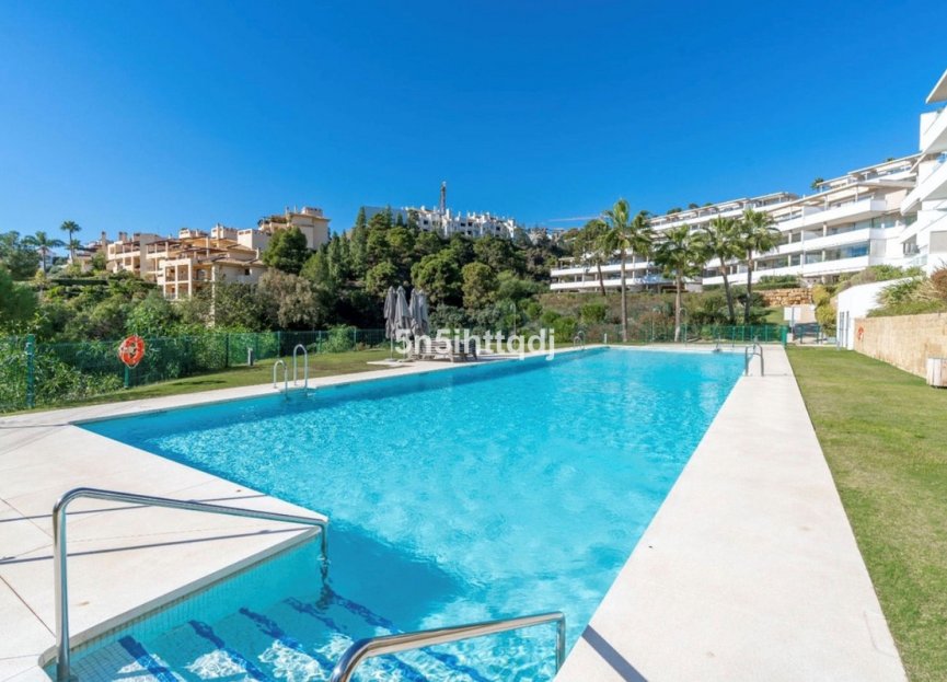 Resale - Apartment / flat - Benahavís