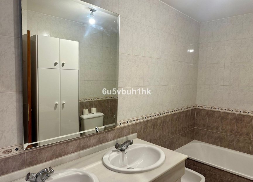 Resale - Apartment / flat - Málaga