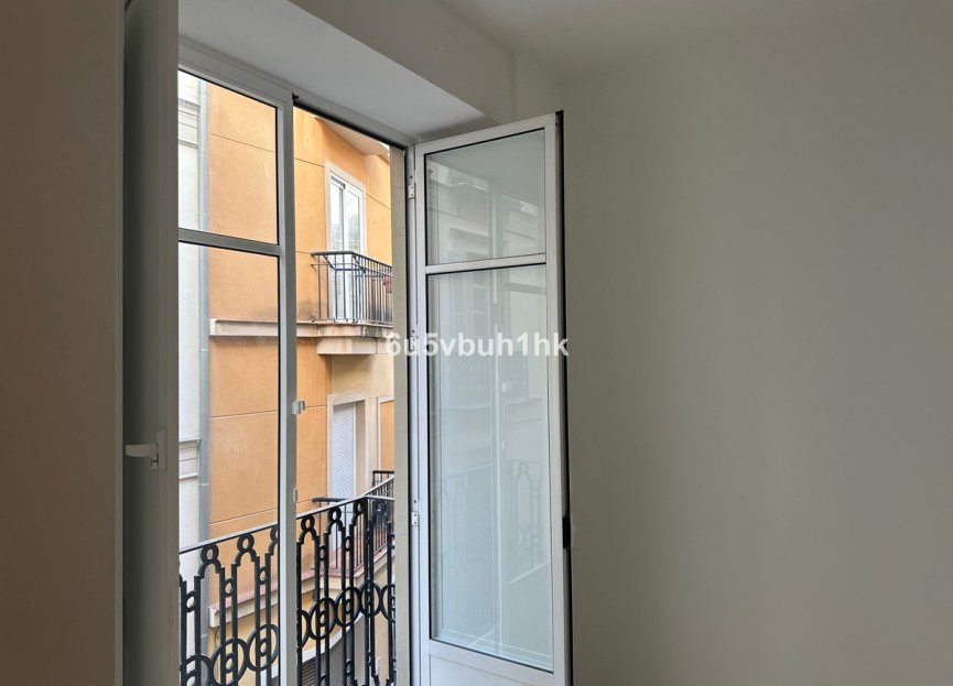 Resale - Apartment / flat - Málaga