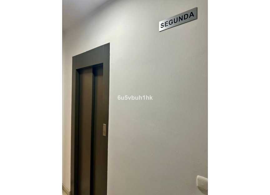 Resale - Apartment / flat - Málaga