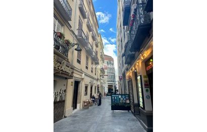 Resale - Apartment / flat - Málaga