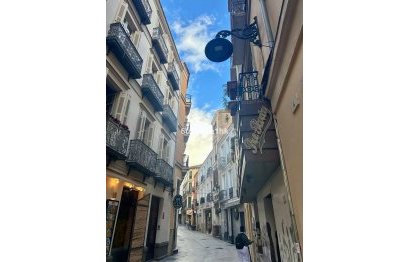 Resale - Apartment / flat - Málaga