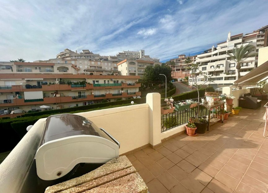 Resale - Apartment - Benalmádena