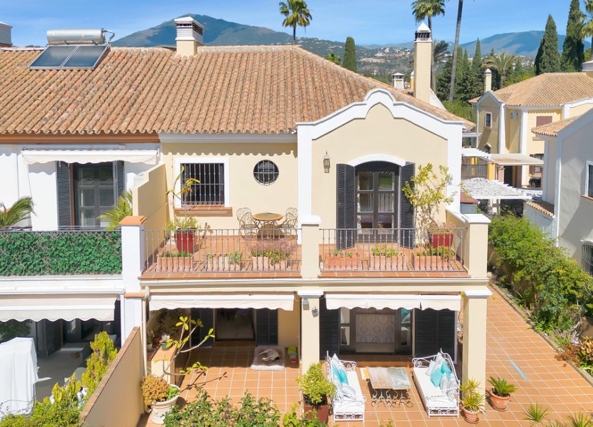 Resale - House - Townhouse - Marbella - Guadalmina Alta