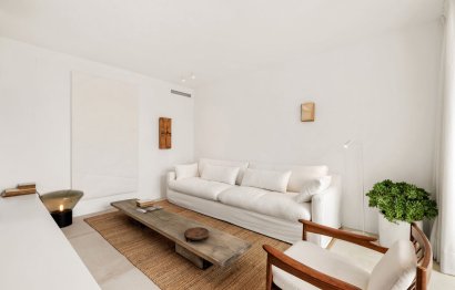 Resale - Apartment - Middle Floor Apartment - Estepona - Estepona Centro