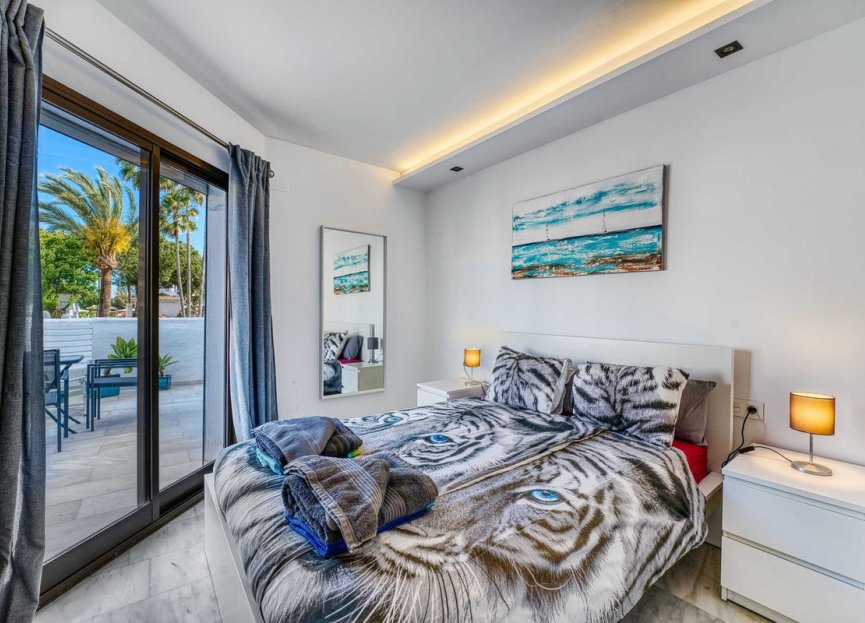 Resale - Apartment - Penthouse - Marbella - Elviria