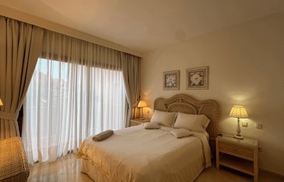 Resale - Apartment - Penthouse - Estepona - Estepona Centro