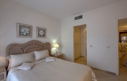 Resale - Apartment - Penthouse - Estepona - Estepona Centro