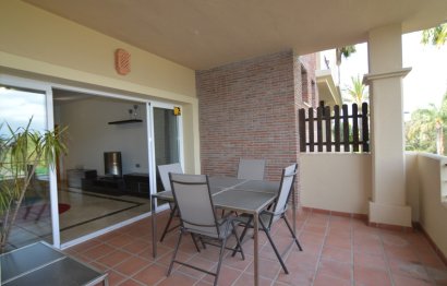 Resale - Apartment - Middle Floor Apartment - Estepona - Bel Air