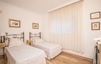 Reventa - Apartment - Middle Floor Apartment - Marbella - Elviria