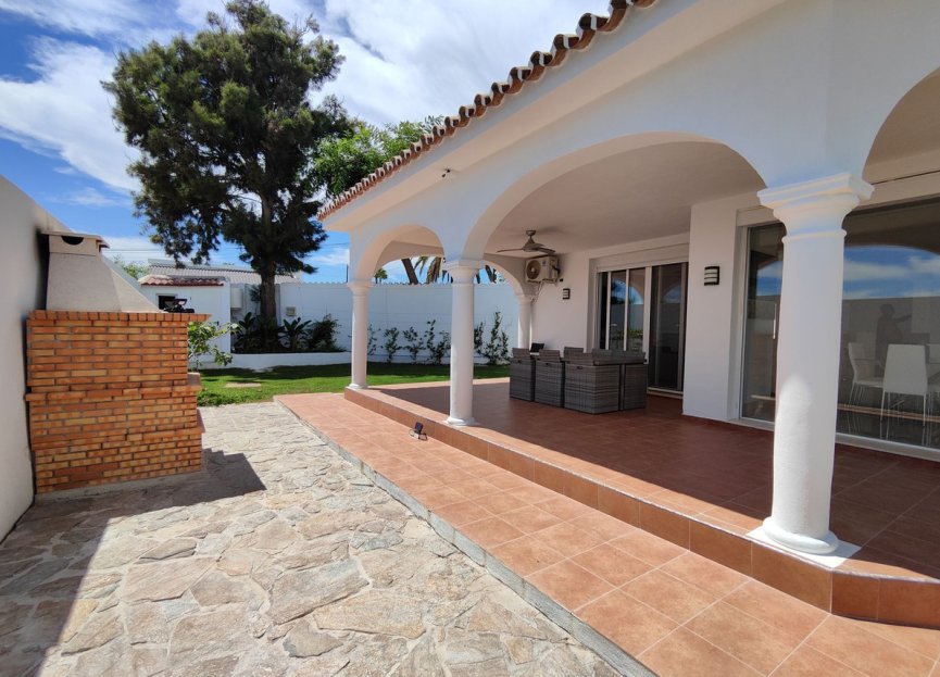 Reventa - House - Detached Villa - Estepona - Estepona Centro