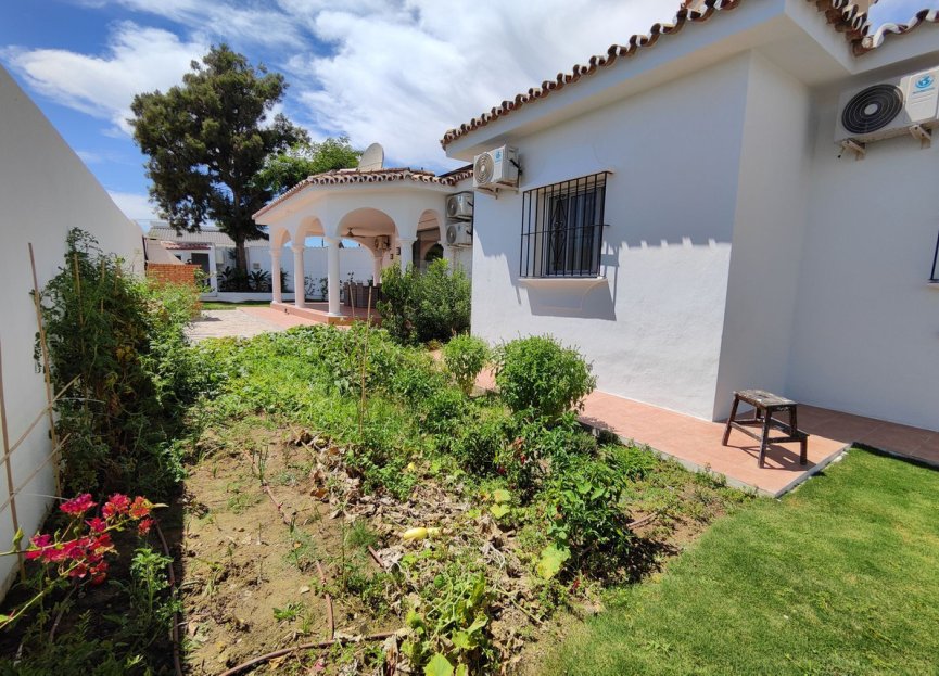 Reventa - House - Detached Villa - Estepona - Estepona Centro