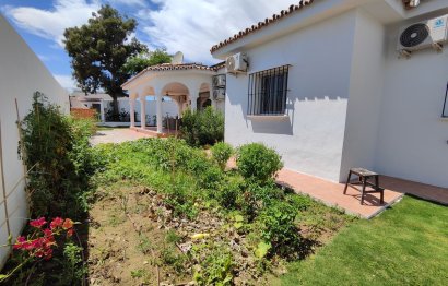 Reventa - House - Detached Villa - Estepona - Estepona Centro