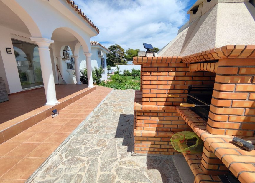 Reventa - House - Detached Villa - Estepona - Estepona Centro