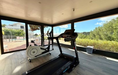 Resale - Apartment - Penthouse Duplex - Estepona - Selwo