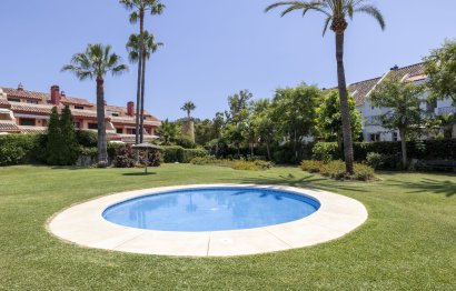 Resale - House - Townhouse - Marbella - Nagüeles