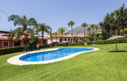 Resale - House - Townhouse - Marbella - Nagüeles