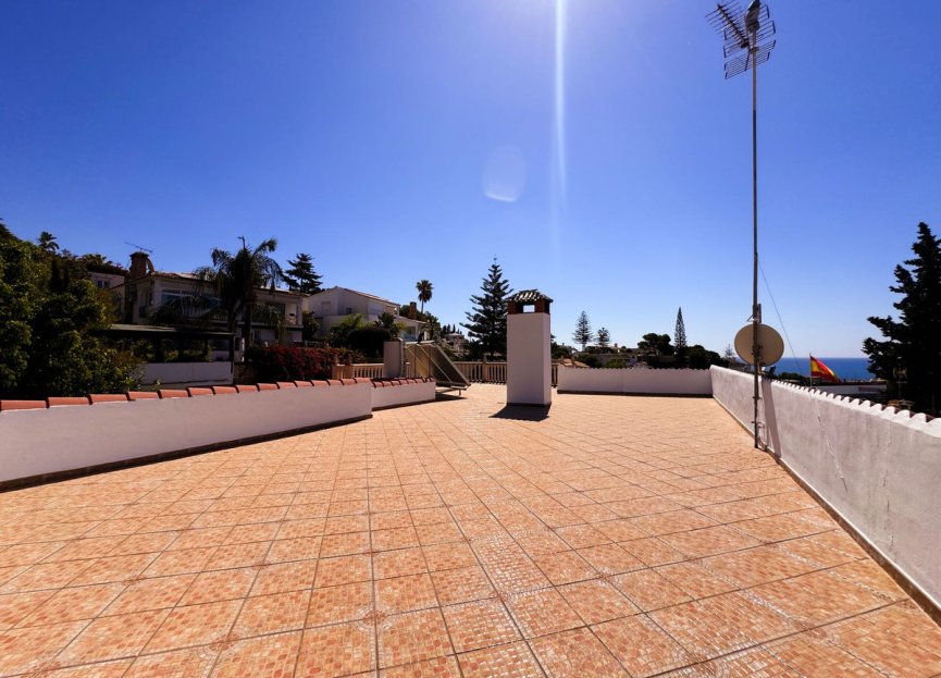 Resale - House - Detached Villa - Benalmádena - Benalmadena Costa