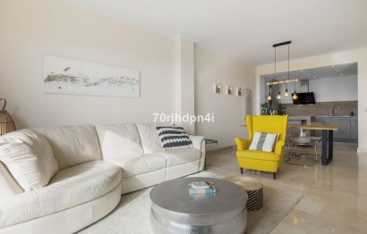 Resale - Apartment - Penthouse - Estepona - Estepona Centro