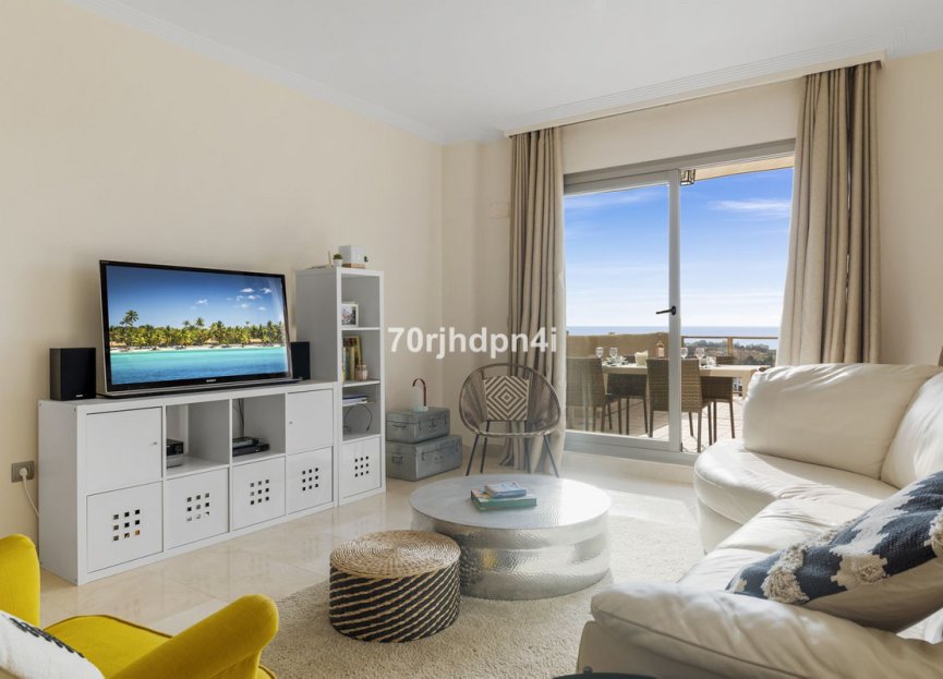 Resale - Apartment - Penthouse - Estepona - Estepona Centro