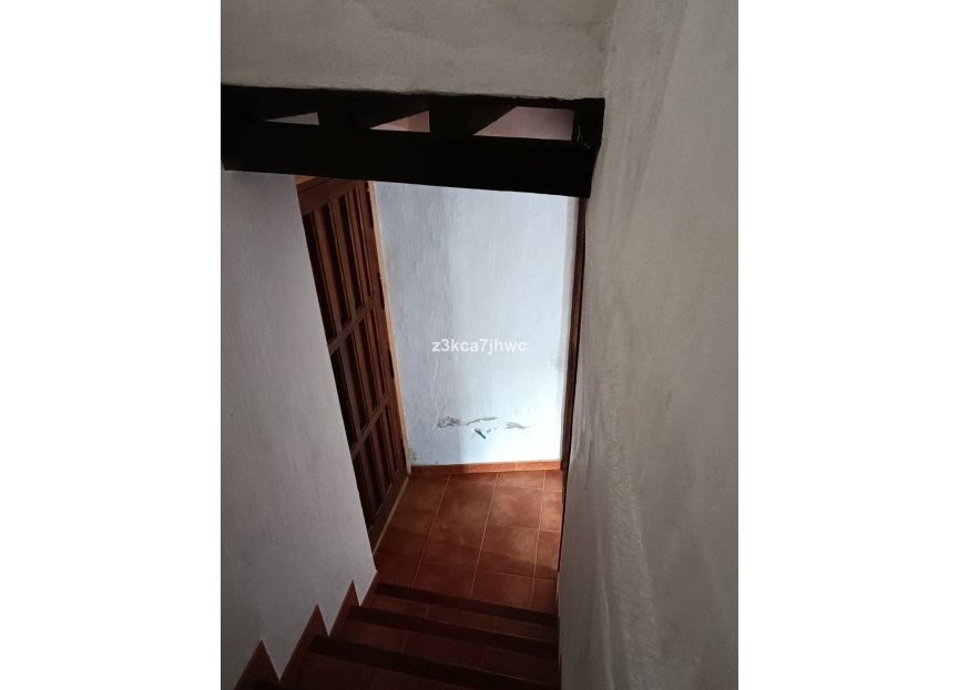 Resale - House - Townhouse - Estepona - Estepona Centro