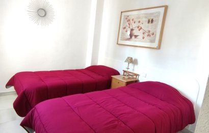 Resale - Apartment - Middle Floor Apartment - Marbella - Nueva Andalucia