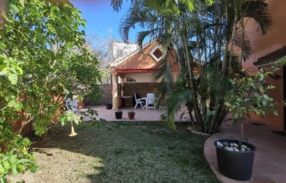 Resale - House - Detached Villa - Marbella - Nueva Andalucia