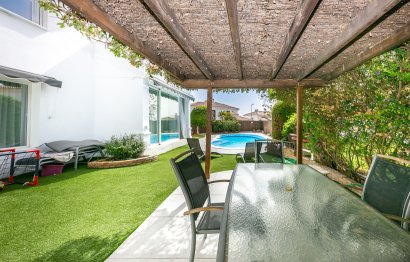 Resale - House - Detached Villa - Fuengirola - Fuengirola Centro