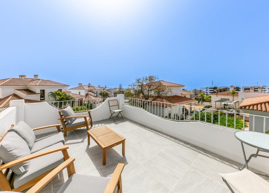 Resale - House - Detached Villa - Fuengirola - Fuengirola Centro