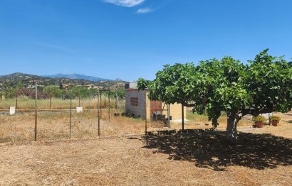 Resale - Plot - Land - Estepona - Estepona Centro